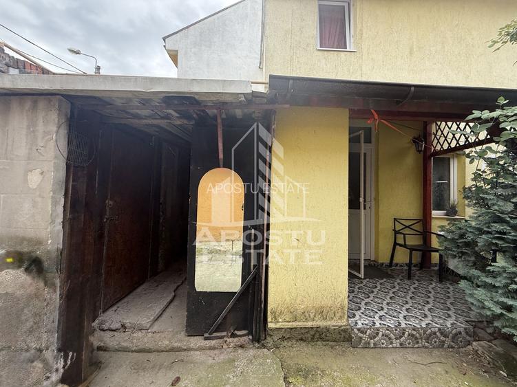 Casa la curte comuna, 4 camere, centrala proprie, complet renovata - 20