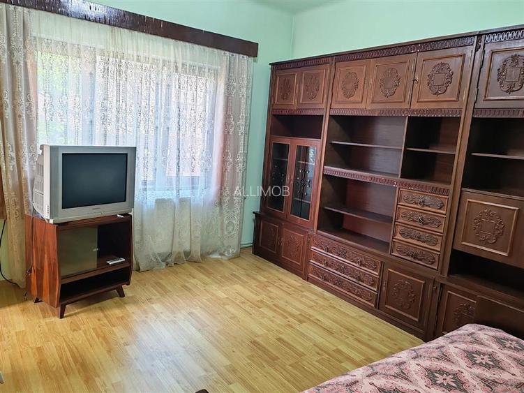 Apartament 4 camere ultracentral, Ploiesti, parter in vila - 9