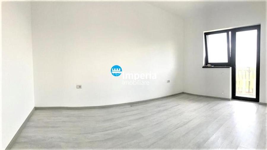 Vila P+E 116 mu, beci, asfalt, Valea Ursului, Miroslava - 7