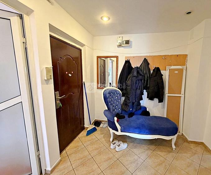 Pacurari - Moara de Foc, 3 camere decomandat, luminos, etaj 3 - 9