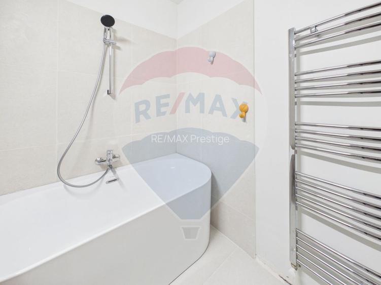 Apartament 2 camere complet renovat | Pajura – Strada Presei - 12