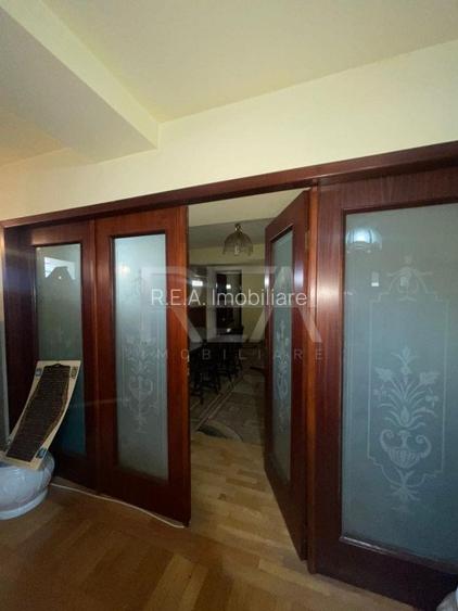 Cladire Istorica de Prestigiu in Centrul  Capitalei strada Jaques Elias - 20