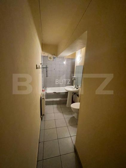 Apartament de vanzare, cu 3 camere, 70 mp, zona Garii - 7