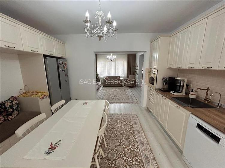 Te muti fara investitii: casa tip duplex si curte amenajata in Valea Lupului - 3