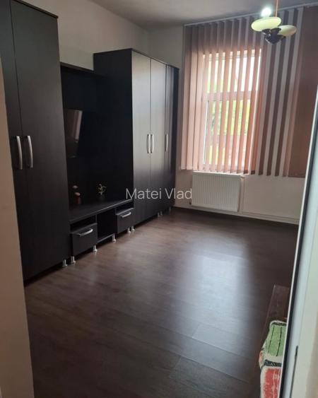 Casa de vanzare in Tudor Vladimirescu Galati cu teren generos - 6