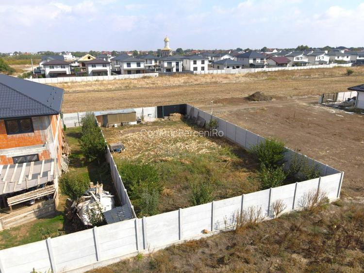 Teren Intravilan Fluturilor in rate | utilitati: curent, gaze | #UG8E - 4