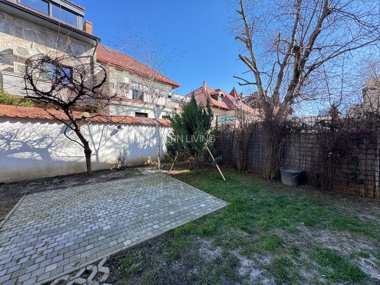 De inchiriat vilă interbelică restaurată - 354 mp utili - D+ P + 1+M  - Capitale - 36