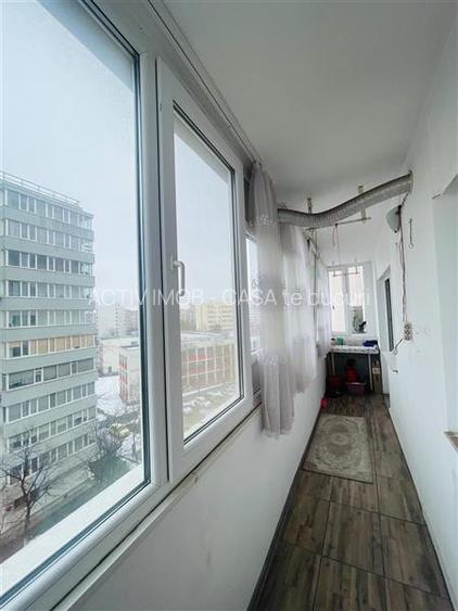 2 camere semidec. - loc parcare -  Auchan Vitan - 13