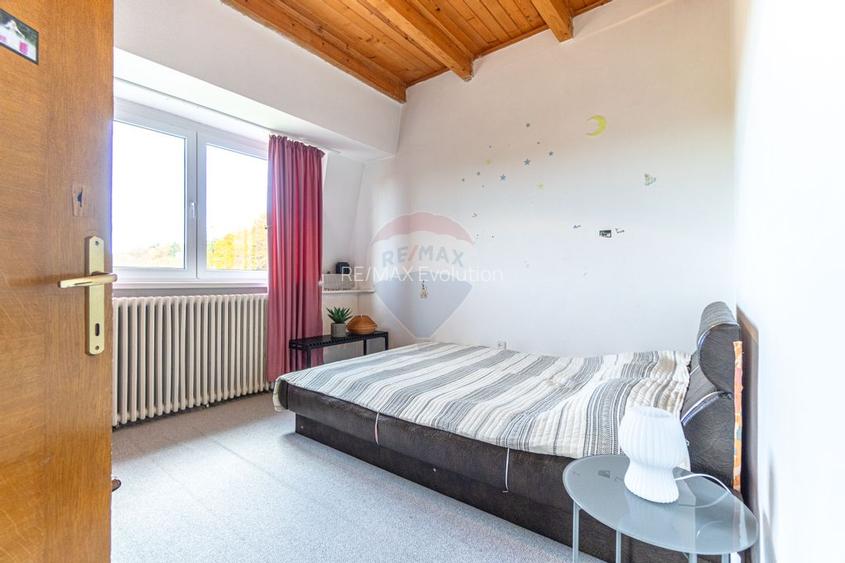 Poiana Mărului | 7 camere | Perfectă pentru pensiune / retreat (view!) - 12