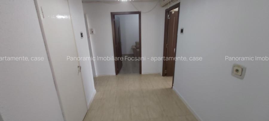 Apartament 3 camere de inchiriat, ultracentral Focsani - 20