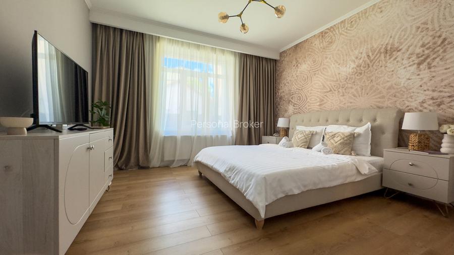 Casa cu 3 Apartamente - Zona Sagului(Shopping City) - 0% COMISION  - 4