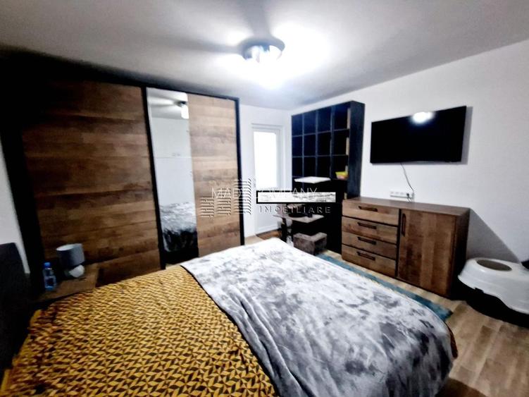 Casa cu 4 camere,decomandate, zona Medeea - 4