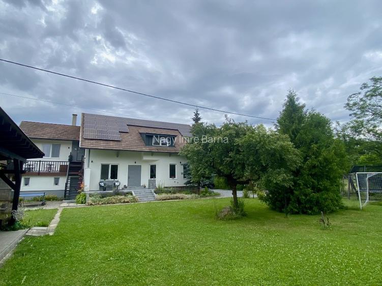 In apropierea strandului sarat si Sovata imobil cu teren 2400 mp + casa 270 mp - 10