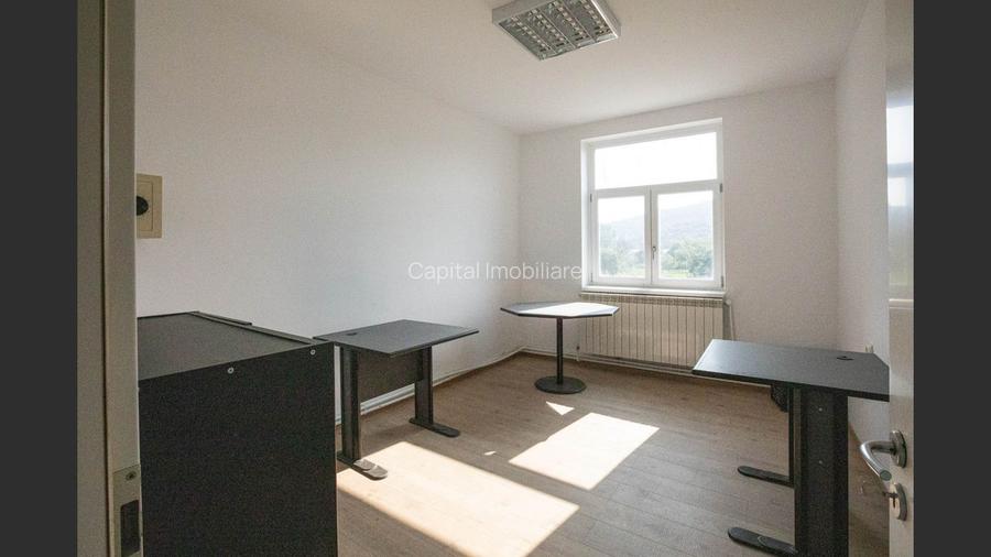 Spațiu industrial /hala /Spatiu administrativ in Resita,cartier Moniom - 3