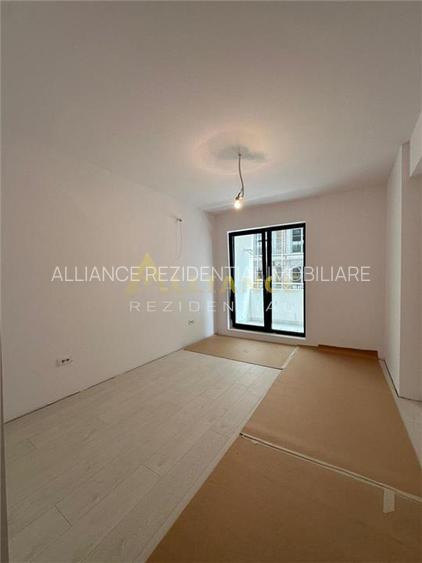 Sky Garden Pasarela Garsoniera 42 mp - 4