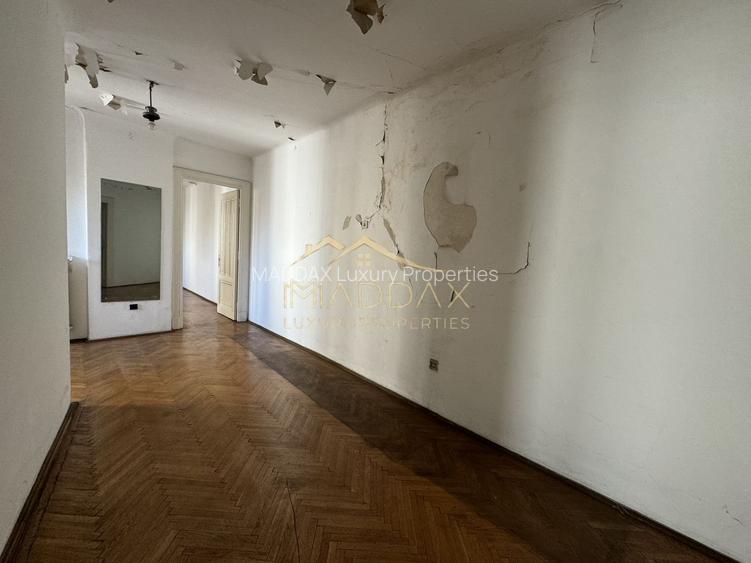 Vila unicat-Piata Romana - 52