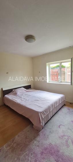 Valu lui Traian_sens giratoriu_casa 5camere,pret 95.000E - 2