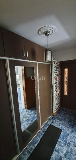 Proprietar, inchiriez apt 3 camere mobilat complet renovat in bloc termoizolat - 8