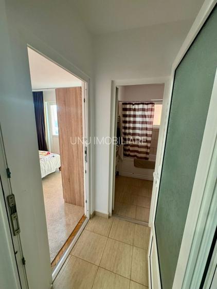 PODU ROS - CANTEMIR - 2 CAMERE SEMIDECOMANDAT DE 54MP - 2 BALCOANE - 5