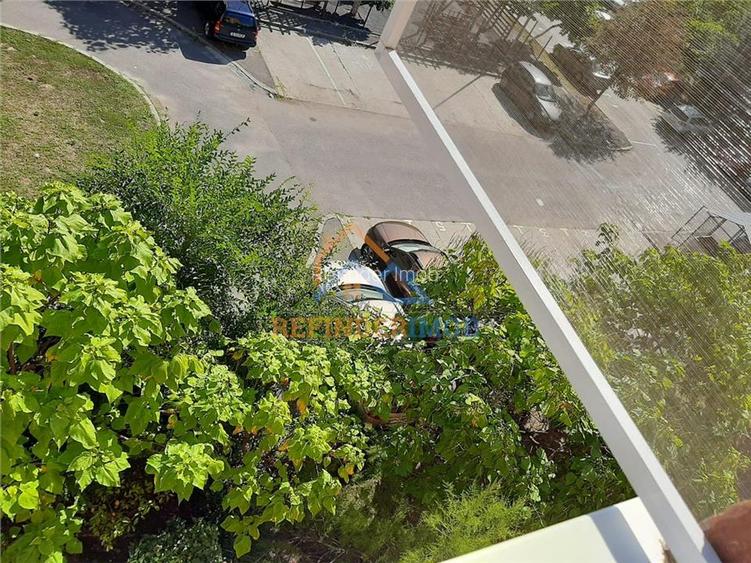 Drumul Taberei -Valea Ialomitei /Apartament 3 camere / Mobilat - utilat - boxa / - 10