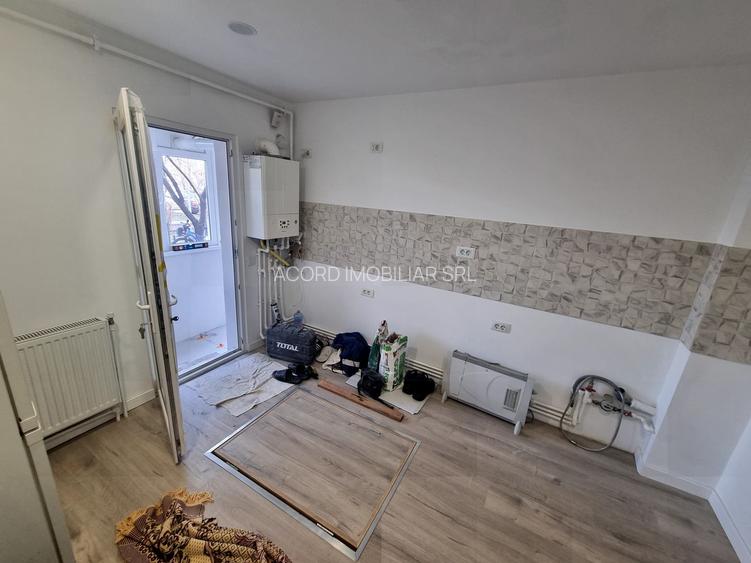 Inel 2 Marvimex-apartament 2 camere parter cu balcon - 3