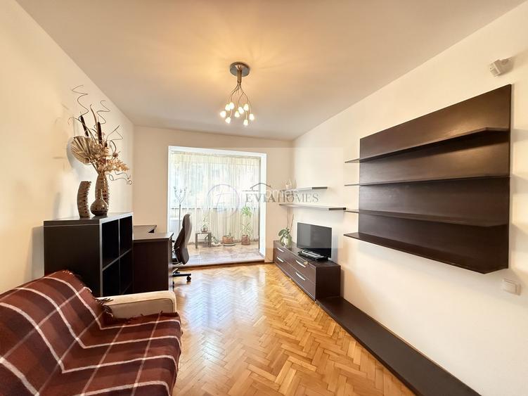 90mp /3 camere/2 bai/ parter inalt/ garaj inclus/ Cartier Plopilor - 5