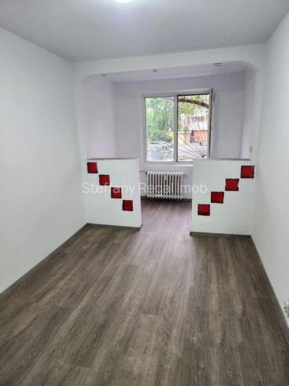 Apartament 4 camere de vanzare Rahova - 2