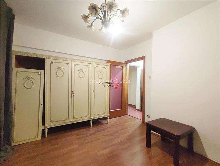 Apartament in bloc reabilitat, la intrarea in parc- zona Doamna Ghica - 9