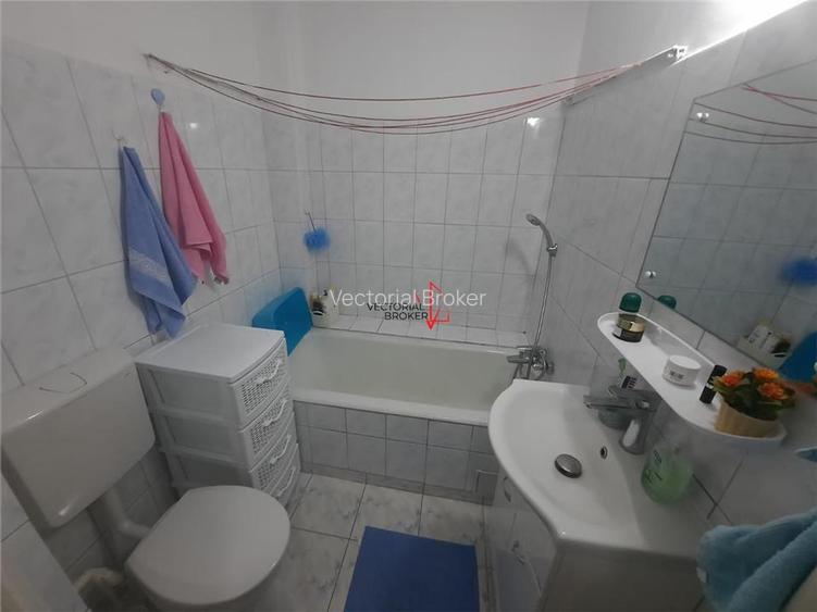 3 camere semidecomandat comision 0% metrou Gara de Nord, Hotel Ibis - 8