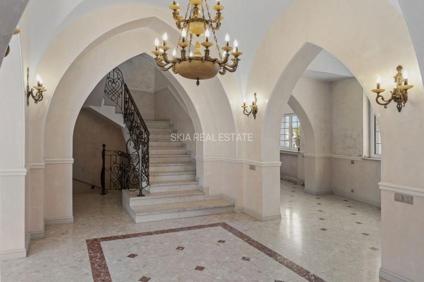 Vila de inchiriat cu 13 camere langa Bulevardul Lascăr Catargiu - 8