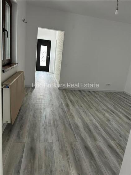 Vanzare casa 3 camere, 2 bai, curte 300 mp, Parc Bazilescu, renovata integral - 5