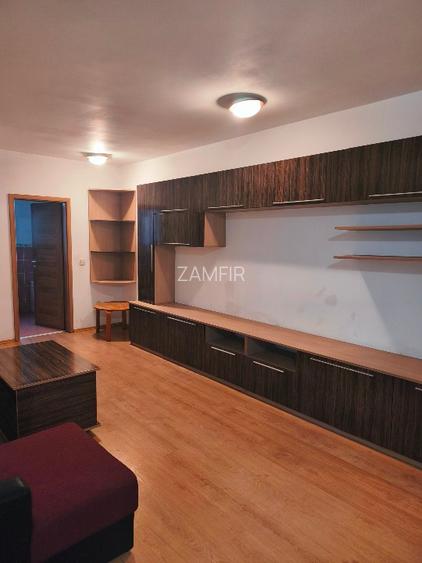 Apartament 3 camere, 60 mp, parter - 5