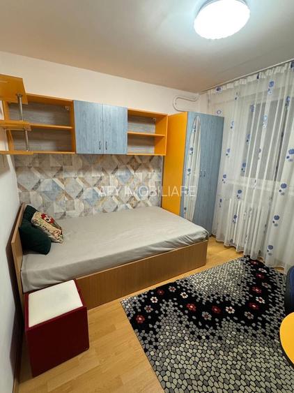 2 camere Râul Doamnei etaj 4/10 - 2