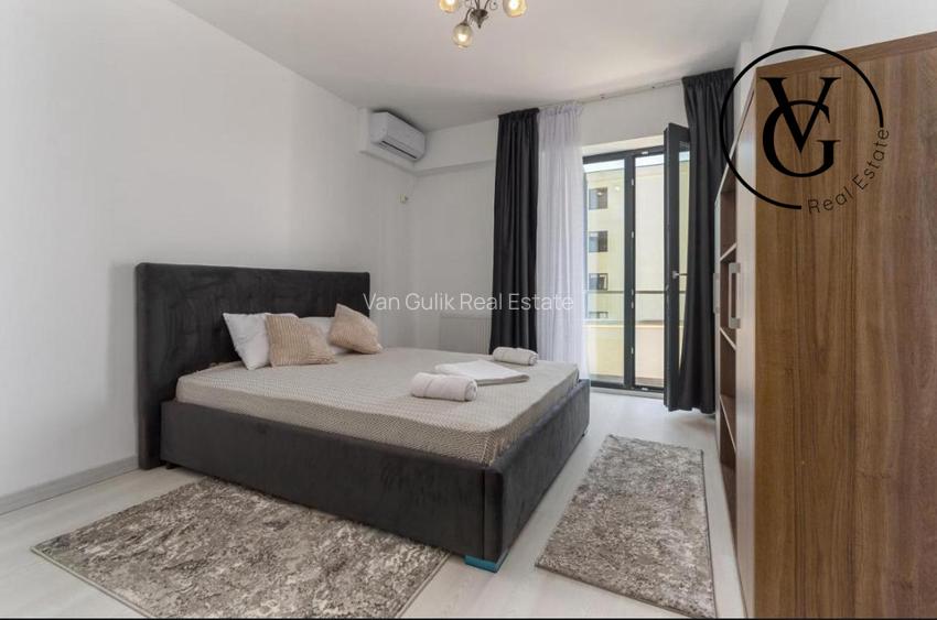 Apartament 3 camere modern - Zona Rex - 12