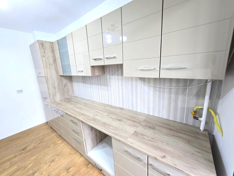 Apartament cu 3 camere in Dacia renovat complet - 4