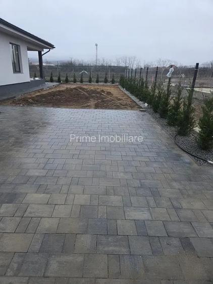 Casă de vânzare semifinisată | teren 505 mp | 3 dormitoare + terasă 12 mp. - 6