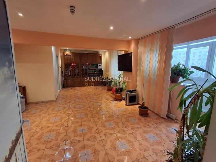 Apartament 4 camere, etaj 4/10, stradal Sos.Berceni, Sector 4 - 14