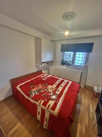 148000- 3 camere renovat- Sun Plaza-metrou- 70mp- 2bai- bloc 1982 reab - 13