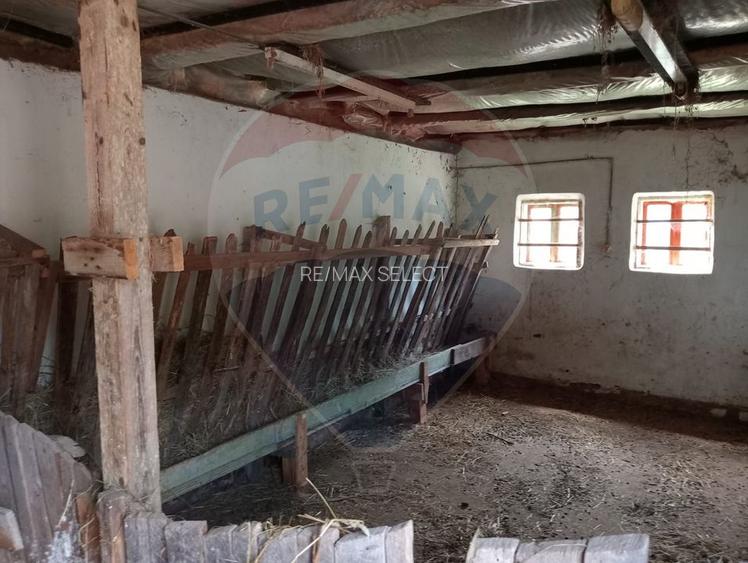 Vanzare casa  4 camere-microferma, cu panouri fotovoltaice - 27