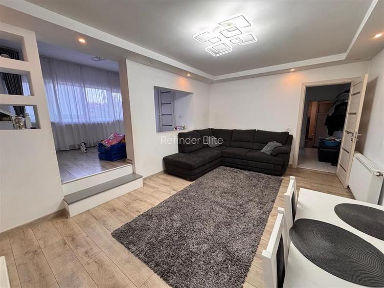 Vanzare vila P+1+Pod | Dobroesti - Parc Gheorghe Dascalu | constructie 2006 | - 7