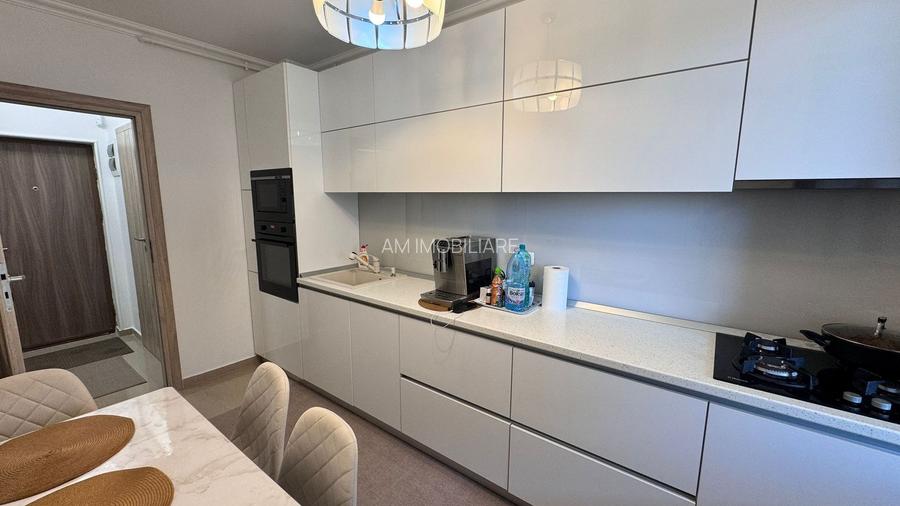 AP. 3 CAMERE MOBILAT LUX, BUCATARIE INCHISA, PARCARE INCLUSA, COMIS 0% - 8