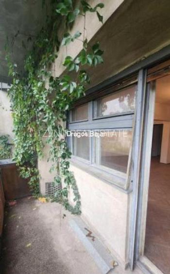 Cismigiu / 1974 // 4 camere - 7