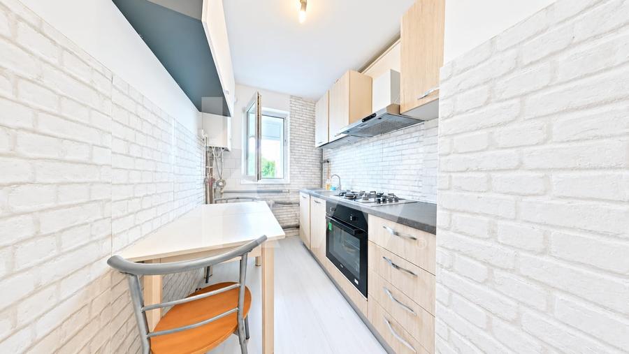 Vânzare apartament cu 3 camere, decomandat, mobilat si utilat - Bld. Griviței