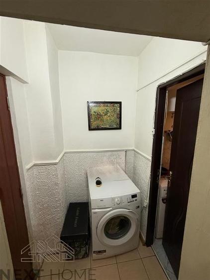Apartament 3 Camere de Vanzare sau Inchiriere, Strada Lupeni – 81 mp, Etaj 1