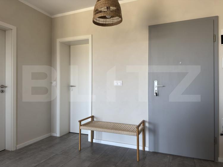 Apartament cu 2 camere, 64 mp, cu gradina, mobilat si utilat, zona Avantgarden