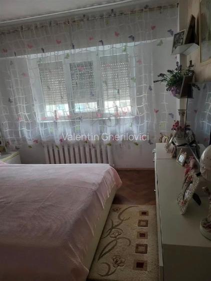Apartament 4 Camere - Decomandat - confort 1, zona Simion Bărnuțiu - 4