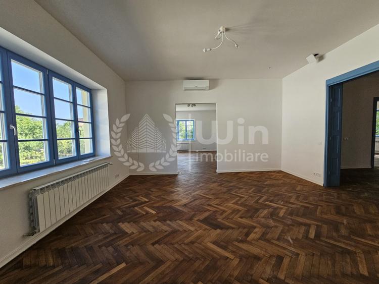Casa pretabila pentru birou sau clinica | 10 camere | Andrei Muresanu