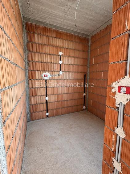 P+1 – 114 mp/utili 5 camere-2 bai – 170.000 Euro Comision 0 - 10