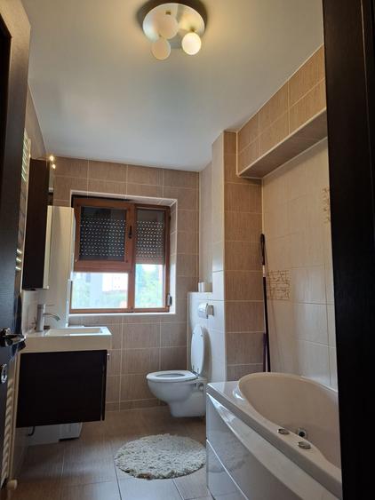 2 camere Pitești , mobilat / utilat / Garaj , finisaje moderne !