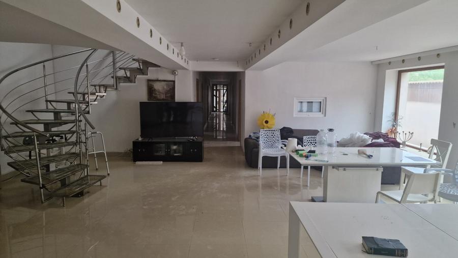 Inchiriere 30 LEI/PAT/ZI -Motel Snagov